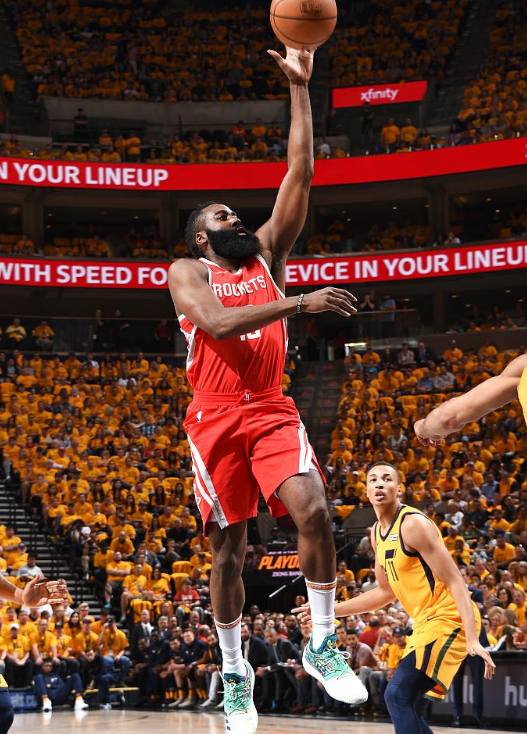  戈贝尔18篮板爵士力克魔术  